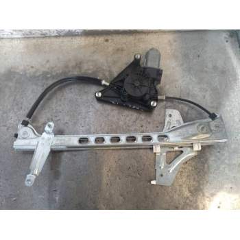 ELEVALUNAS DELANTERO IZQUIERDO 698200H031 402663A 430100F0