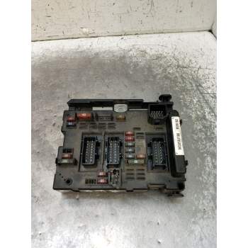 CAJA RELES / FUSIBLES 9650664180 41109046 BSMB2 03