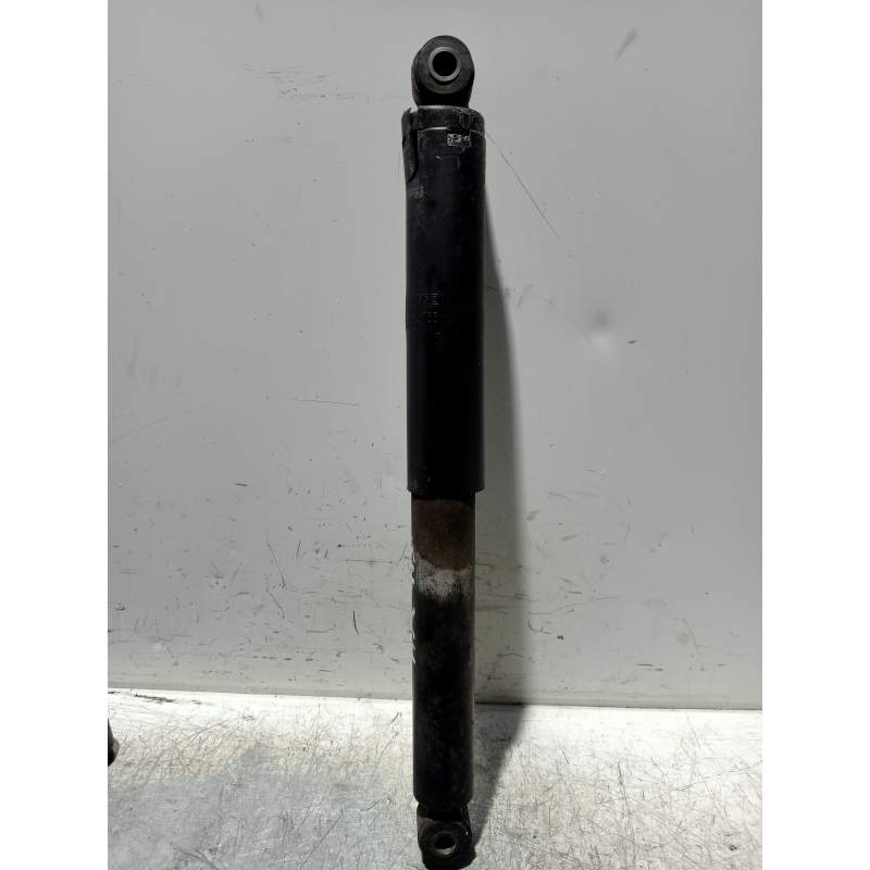 Recambio de amortiguador trasero derecho para mercedes-benz sprinter (w901,w904) caja cerr. referencia OEM IAM 9043260100  