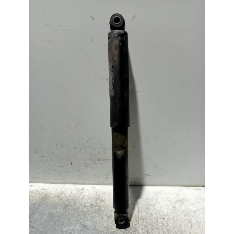 Recambio de amortiguador trasero izquierdo para mercedes-benz sprinter (w901,w904) caja cerr. referencia OEM IAM 9043260100  