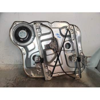ELEVALUNAS DELANTERO DERECHO 824802B030J4S4 2601212 