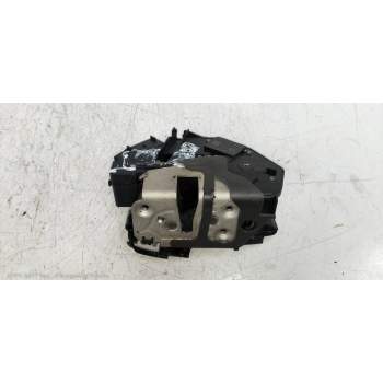 MOTOR CIERRE CENTRALIZADO DELANTERO DERECHO AM5AU21812BE 5P 2012