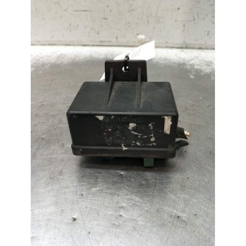 Recambio de caja precalentamiento para citroën berlingo 1.9 d vivace referencia OEM IAM 9639912580 19D 2003