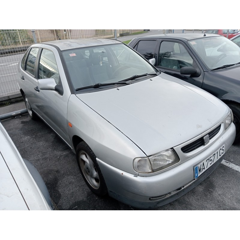 seat cordoba berlina (6k2) del año 1999