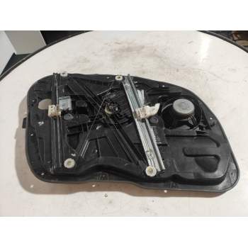 ELEVALUNAS DELANTERO DERECHO 813203Z010 824603Z010 824803ZXXX