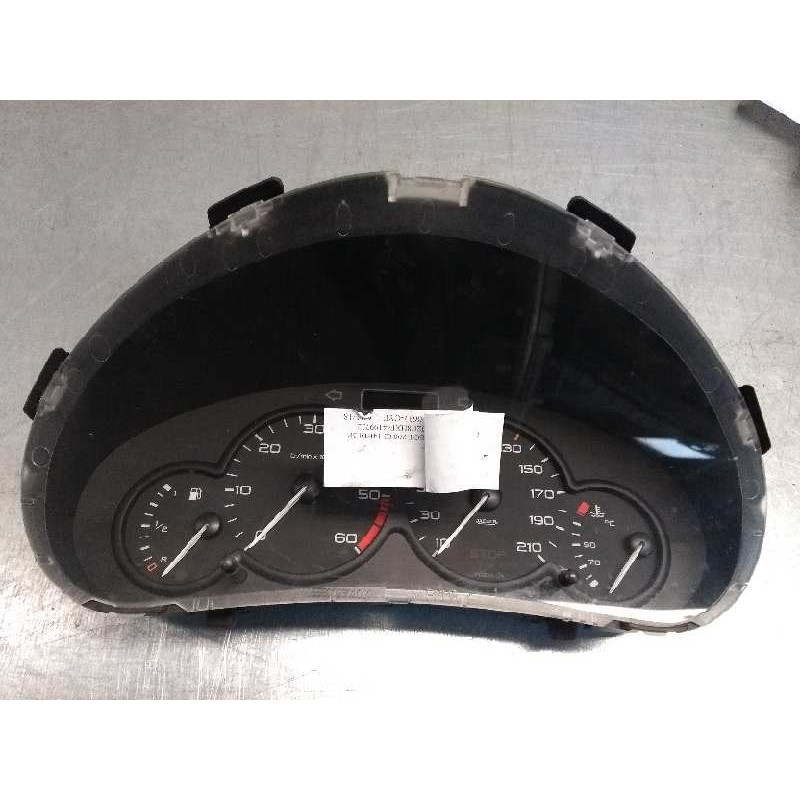 Recambio de cuadro instrumentos para peugeot 206 berlina xt referencia OEM IAM 9651740080  