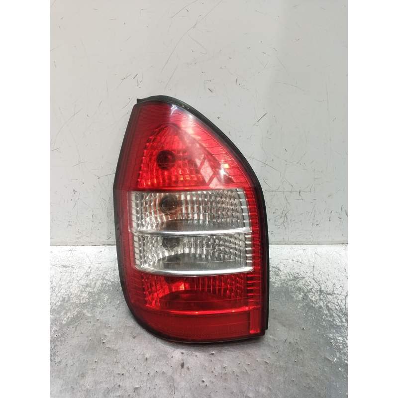 Recambio de piloto trasero izquierdo para opel zafira a monospace (t98) 2.0 dti 16v (f75) referencia OEM IAM   