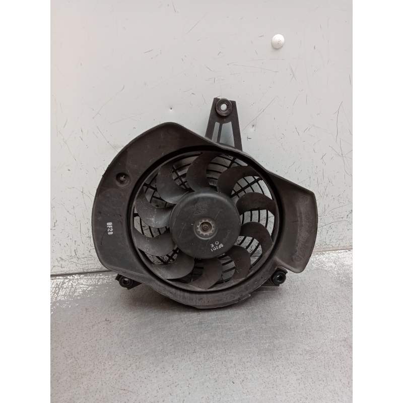 Recambio de electroventilador para hyundai h-1 furgoneta (a1) 2.5 crdi referencia OEM IAM 977864A005 25CRDI 2003