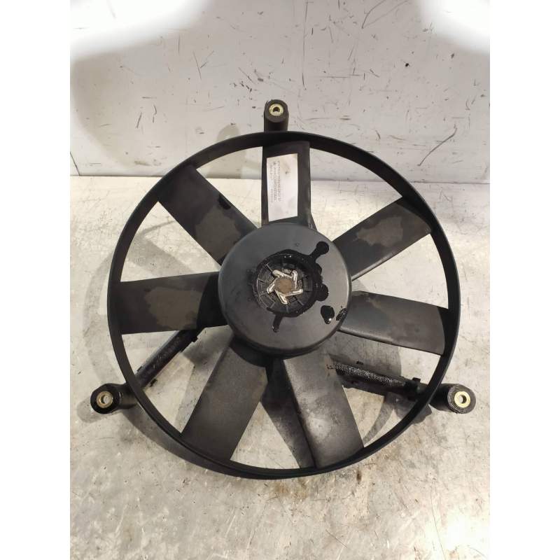 Recambio de electroventilador para volkswagen polo berlina (6n2) conceptline referencia OEM IAM 0130107283  
