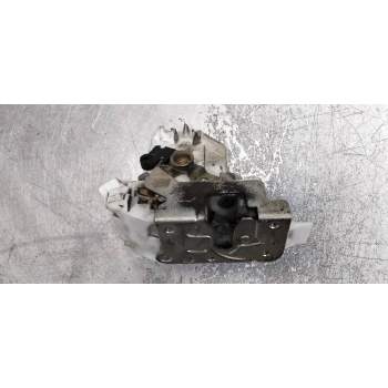 MOTOR CIERRE CENTRALIZADO TRASERO DERECHO 96BGF26412CR 4P 1997