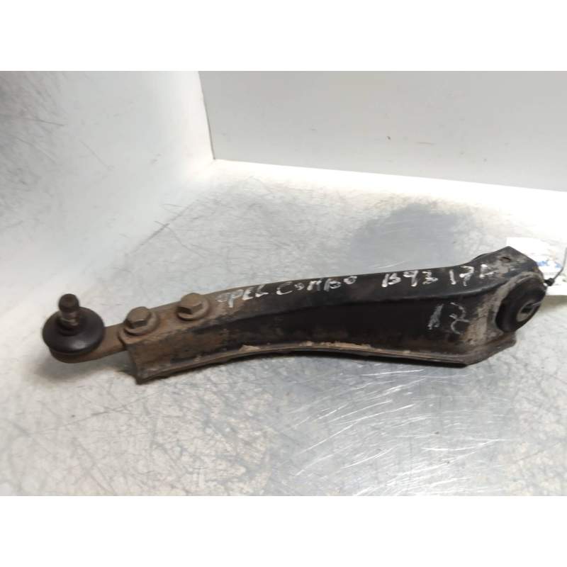 Recambio de brazo suspension inferior delantero izquierdo para opel combo (corsa b) referencia OEM IAM   