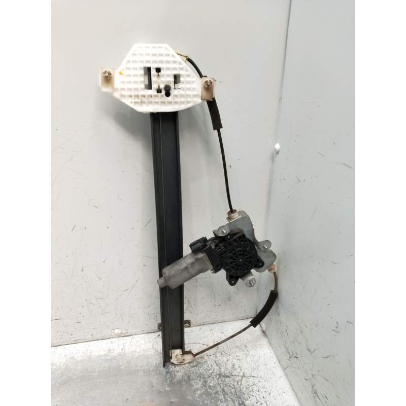Recambio de elevalunas delantero derecho para ssangyong rodius i 2.7 xdi referencia OEM IAM  5P 2005