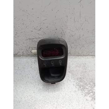 PANTALLA MULTIFUNCION 945204A001 2003