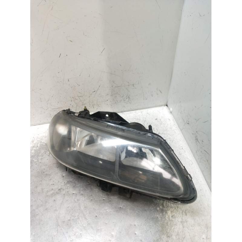 Recambio de faro derecho para renault laguna i (b56_, 556_) 1.9 dti (b56j) referencia OEM IAM   