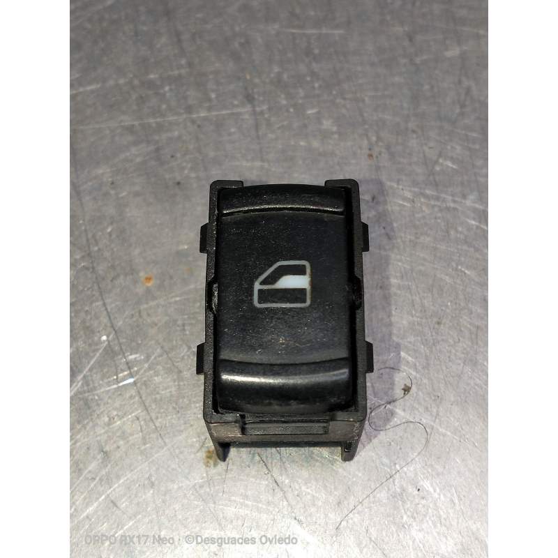 Recambio de mando elevalunas delantero derecho para volkswagen golf iv berlina (1j1) conceptline referencia OEM IAM 3B0959855B  