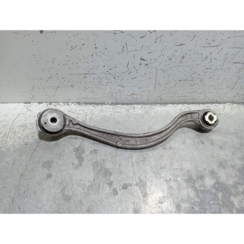 Recambio de brazo suspension inferior trasero izquierdo para citroën c5 berlina feel edition referencia OEM IAM   