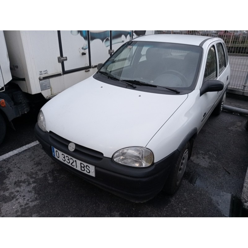 opel corsa b del año 1996