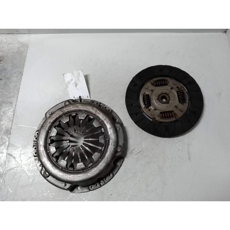 Recambio de kit embrague para fiat stilo (192) 1.6 16v cat referencia OEM IAM   