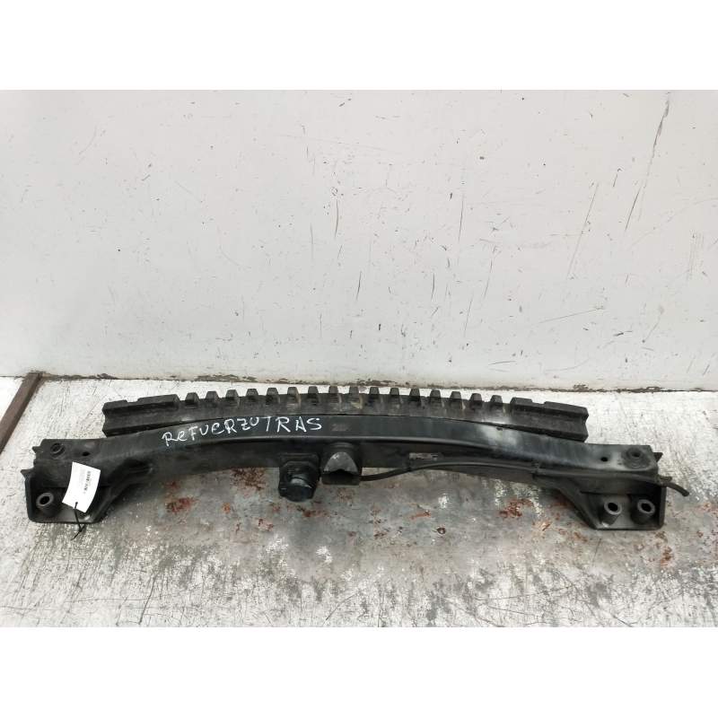 Recambio de refuerzo paragolpes trasero para volkswagen touareg (7la) tdi v10 referencia OEM IAM 716803921A  2002