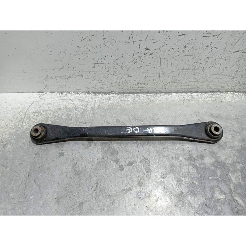 Recambio de brazo suspension inferior trasero derecho para citroën c5 berlina feel edition referencia OEM IAM   