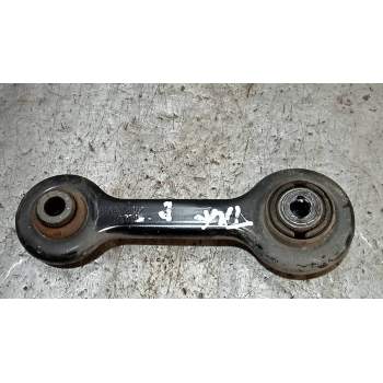 BRAZO SUSPENSION SUPERIOR TRASERO DERECHO 