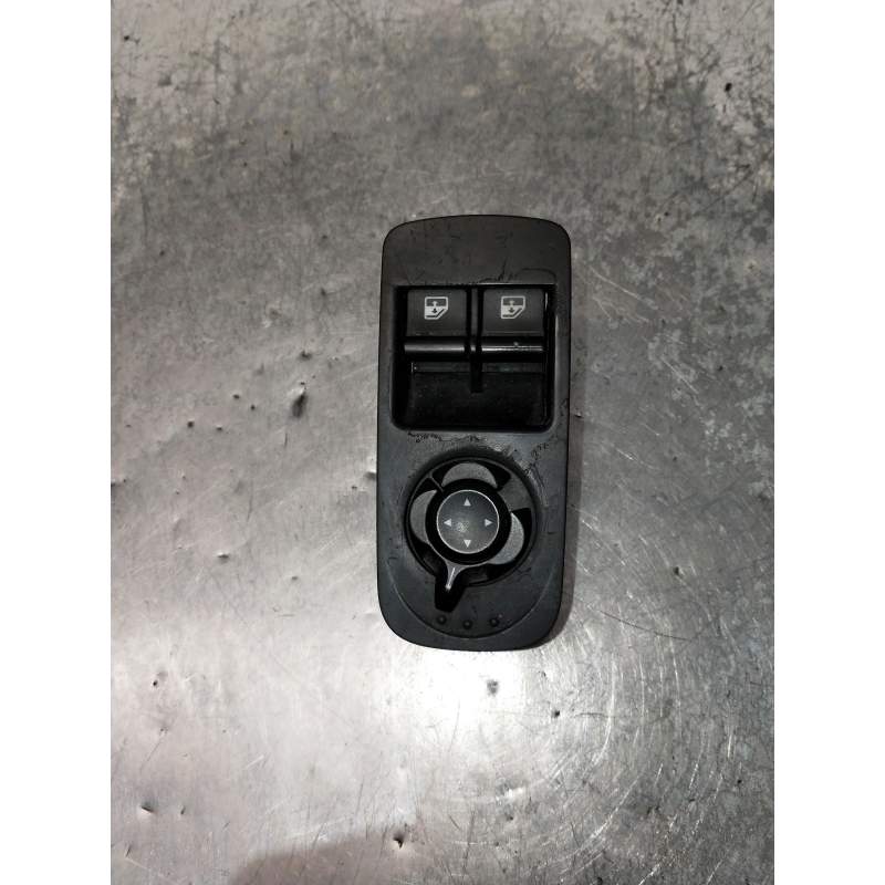 Recambio de mando elevalunas delantero izquierdo para alfa romeo mito (145) referencia OEM IAM 01560851700 30170304 2008