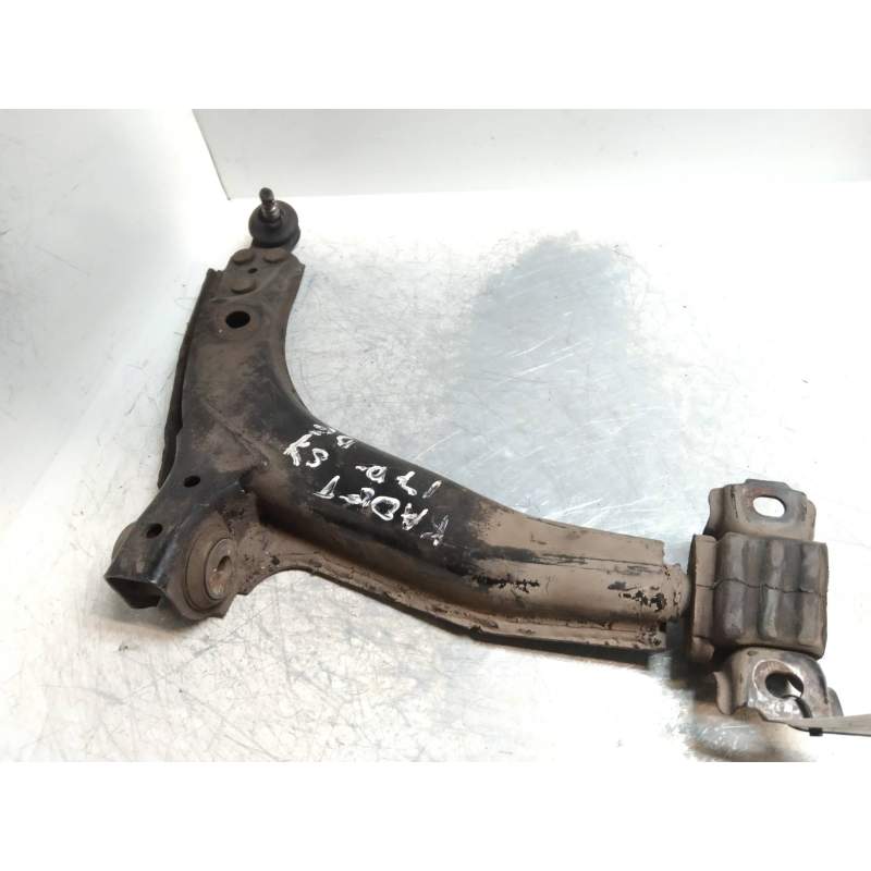 Recambio de brazo suspension inferior delantero derecho para opel kadett e 1.7 diesel referencia OEM IAM   