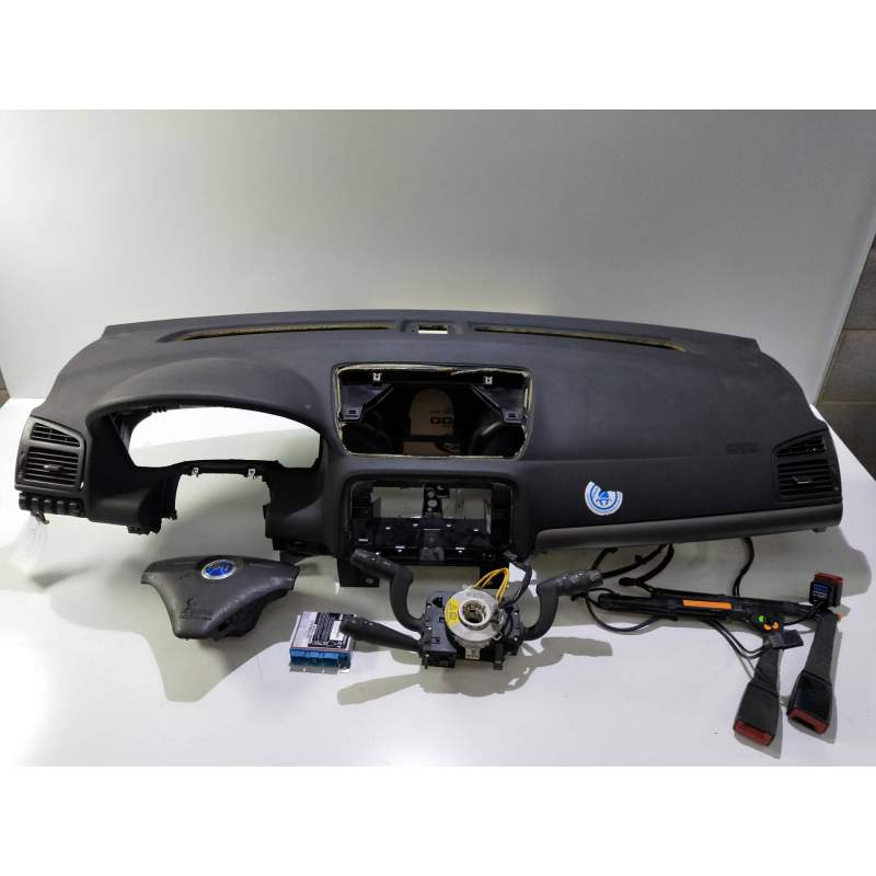 Recambio de kit airbag para fiat croma (194) 1.9 8v jtd cat (939a1000 / 192a8000) referencia OEM IAM   2005