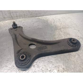 BRAZO SUSPENSION INFERIOR DELANTERO DERECHO 14HDI 2002