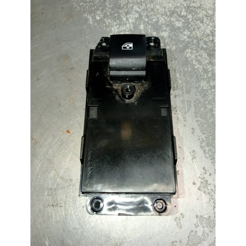 Recambio de mando elevalunas delantero derecho para chevrolet cruze ls+ referencia OEM IAM 13305370 211389 `0179