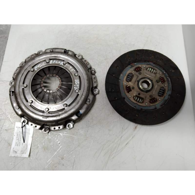 Recambio de kit embrague para ford escort berl./turnier atlanta berlina referencia OEM IAM   
