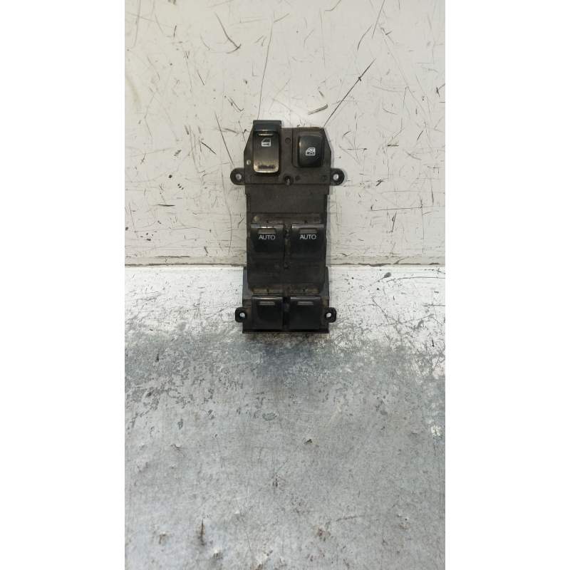 Recambio de mando elevalunas delantero izquierdo para opel zafira / zafira family b (a05) 1.9 cdti (m75) referencia OEM IAM F000