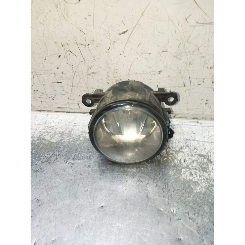 Recambio de faro antiniebla derecho para renault megane iii hatchback (bz0/1_, b3_) 1.9 dci (bz0n, bz0j) referencia OEM IAM 8200