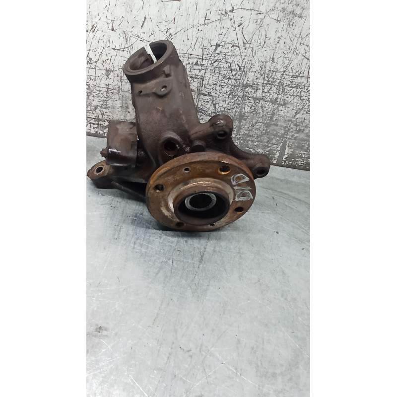 Recambio de mangueta delantera derecha para citroën xsara (n1) 1.6 i referencia OEM IAM  16G 1997