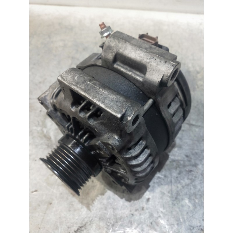 Recambio de alternador para maserati ghibli diesel referencia OEM IAM 1042106592 P04801835AC 