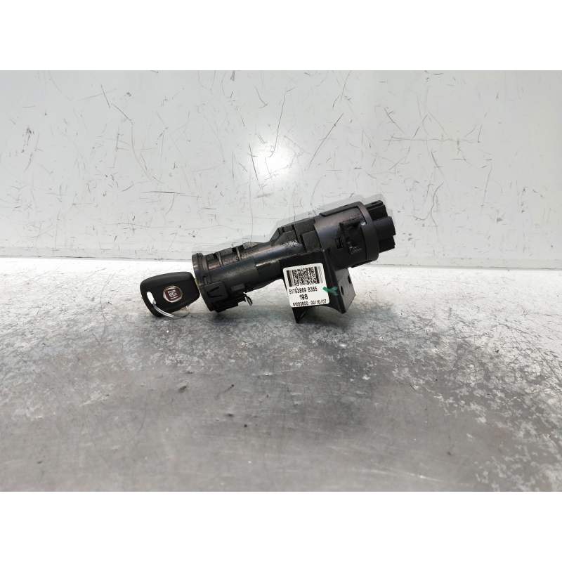 Recambio de conmutador de arranque para fiat bravo (198) referencia OEM IAM 51793869 61083600 