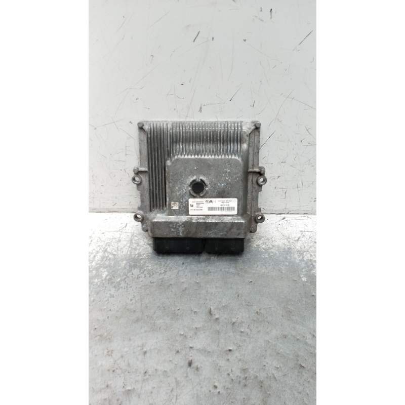 Recambio de centralita motor uce para citroën c3 referencia OEM IAM 9851418180 HW9815023380 