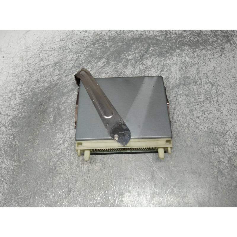 Recambio de centralita motor uce para volvo v70 familiar tdi / d referencia OEM IAM 0281001802 P09183993 1T28S3499 KN2