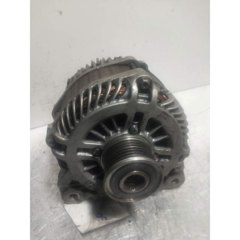 Recambio de alternador para renault laguna grandtour iii expression referencia OEM IAM 8200654785  