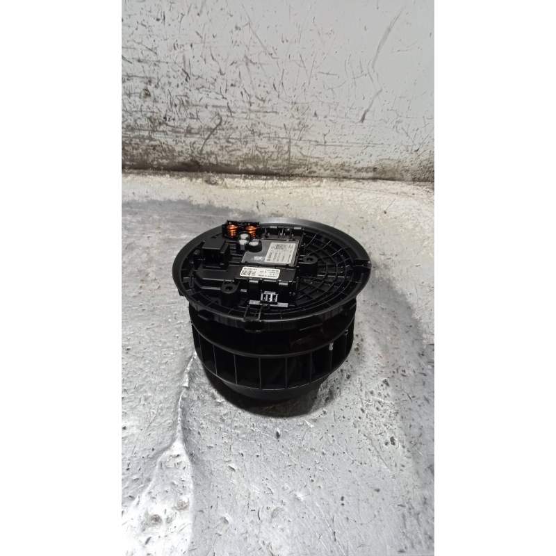 Recambio de motor calefaccion para mercedes-benz clase c (w205) lim. c 250 cgi (205.045) referencia OEM IAM F011500093 013030900