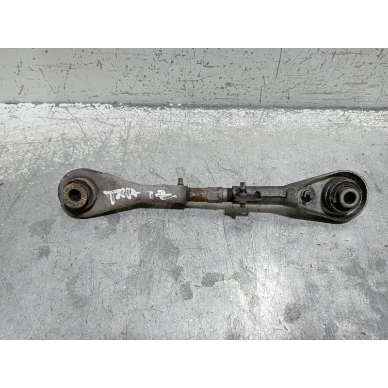 Recambio de brazo suspension superior trasero izquierdo para citroën c5 berlina feel edition referencia OEM IAM   