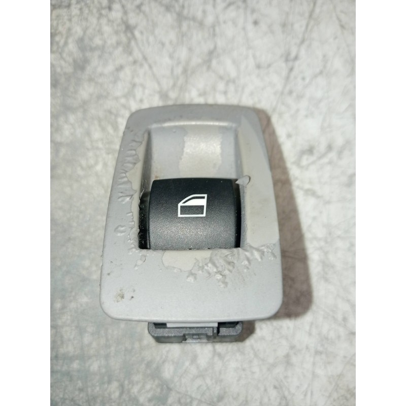 Recambio de mando elevalunas delantero derecho para bmw serie 3 touring (e91) 318i referencia OEM IAM 6945875  