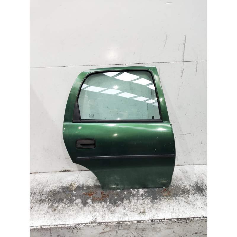 Recambio de puerta trasera derecha para opel corsa b referencia OEM IAM  5P 1997