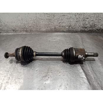 TRANSMISION DELANTERA IZQUIERDA P8689872 24G 2000