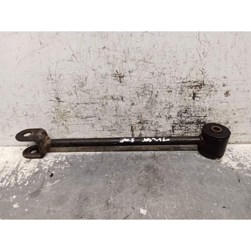 Recambio de brazo suspension superior trasero derecho para nissan x-trail i (t30) 2.5 4x4 referencia OEM IAM   