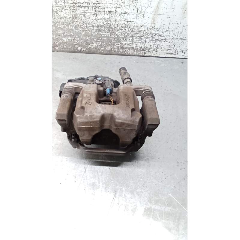 Recambio de pinza freno trasera derecha para mercedes-benz clase c (w206) c 200 d (206.003) referencia OEM IAM A007A345 ELECTRIC