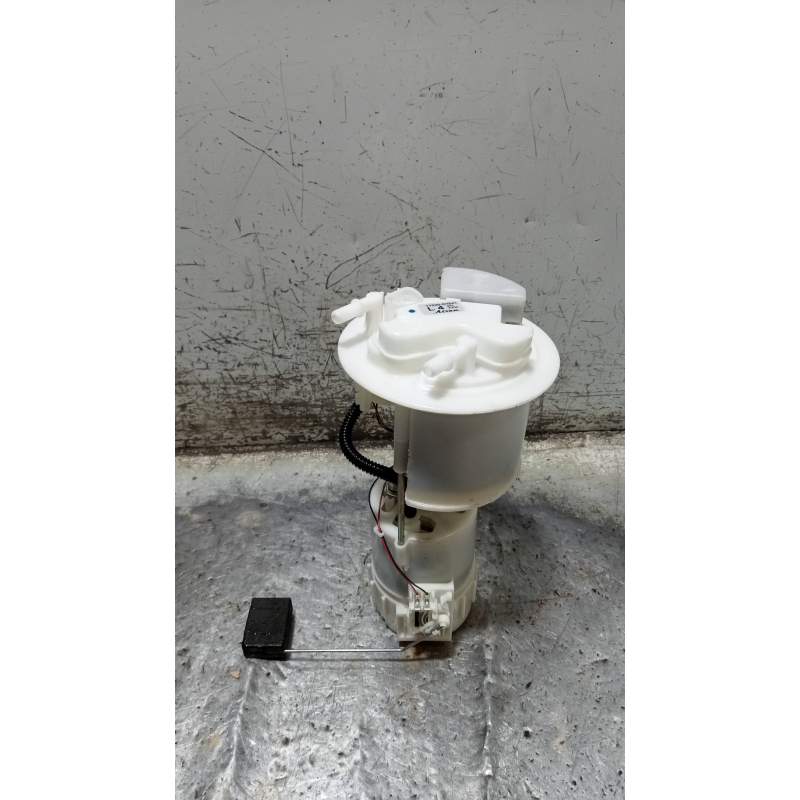 Recambio de bomba combustible para citroën c1 city edition referencia OEM IAM 770200H041  