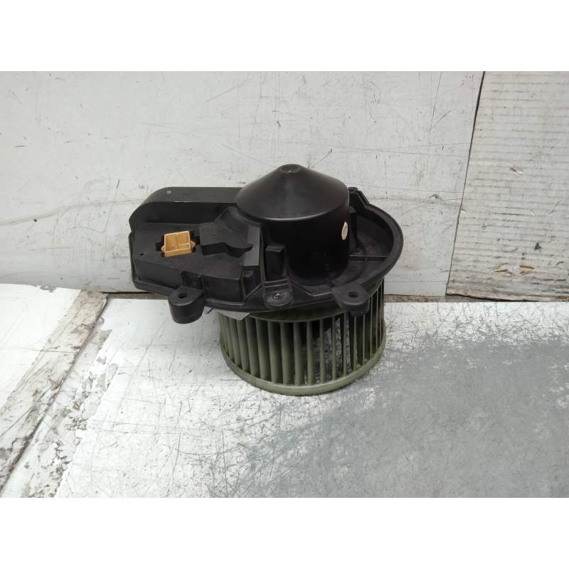 Recambio de motor calefaccion para volkswagen passat berlina (3b2) comfortline referencia OEM IAM 740221233F 8D1820021 1997