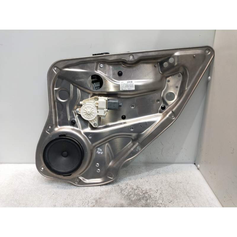 Recambio de elevalunas trasero derecho para mercedes-benz clase c (w204) lim. c 250 cgi blueefficiency (204.047) referencia OEM 