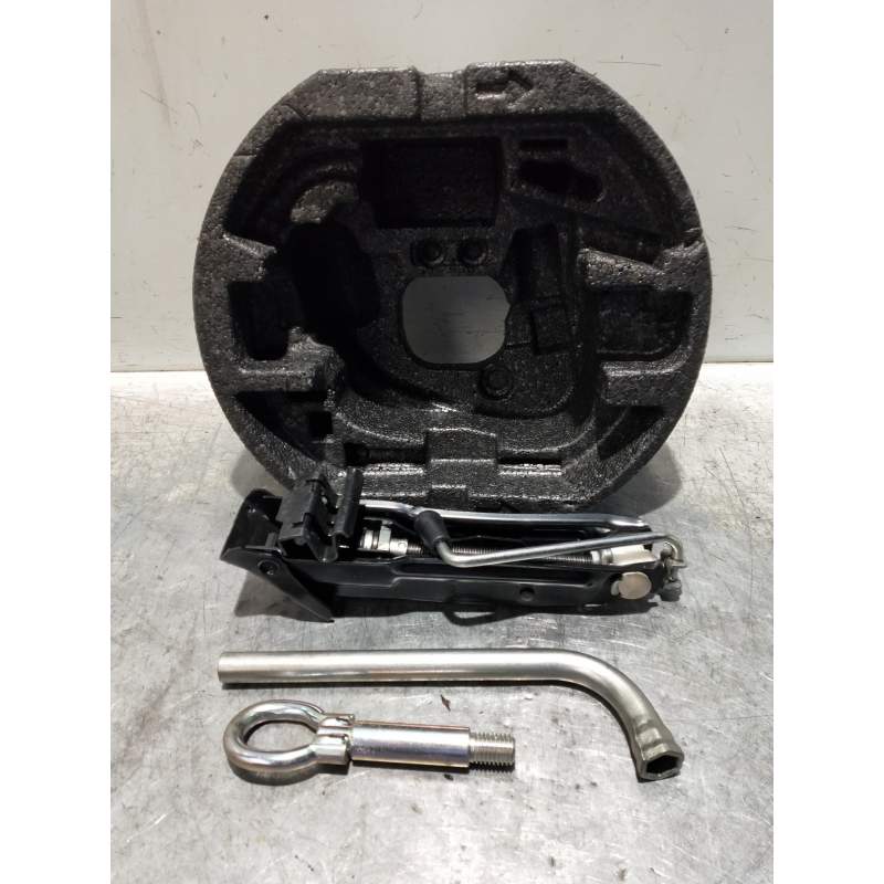 Recambio de gato para skoda fabia (5j2 ) urban referencia OEM IAM   2007